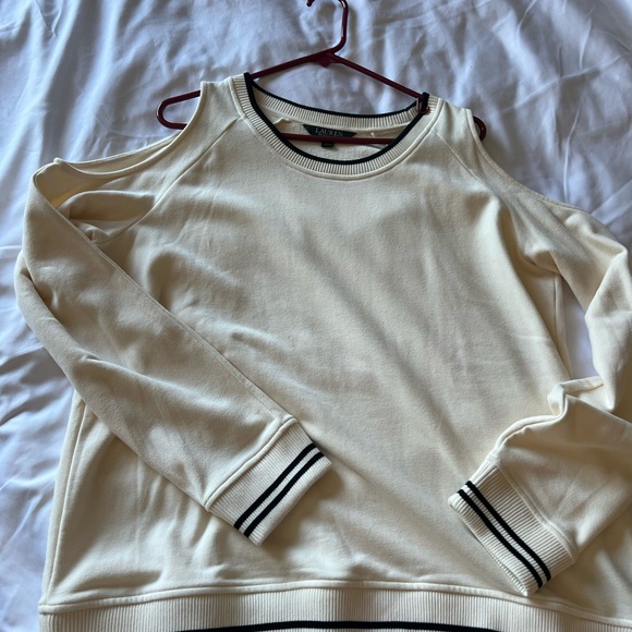 Ralph Lauren Cream Cold Shoulder Sweater - Picture 1 of 2